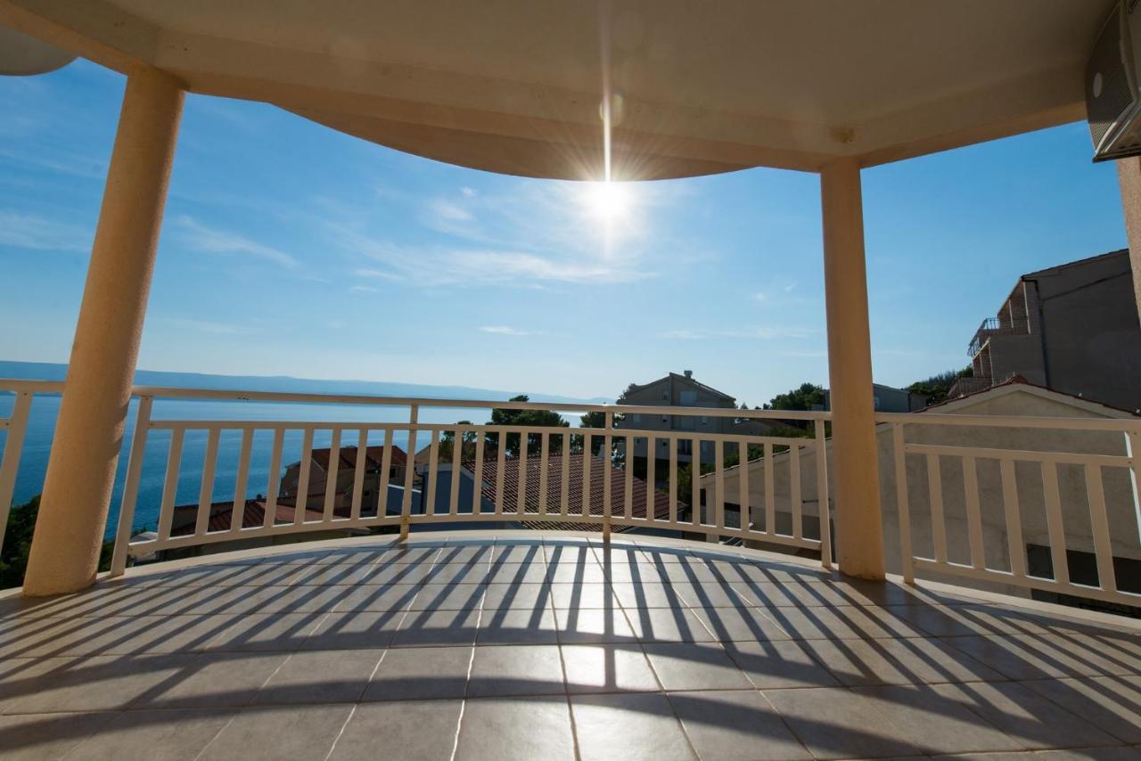 Villa Katarina Omiš Екстериор снимка